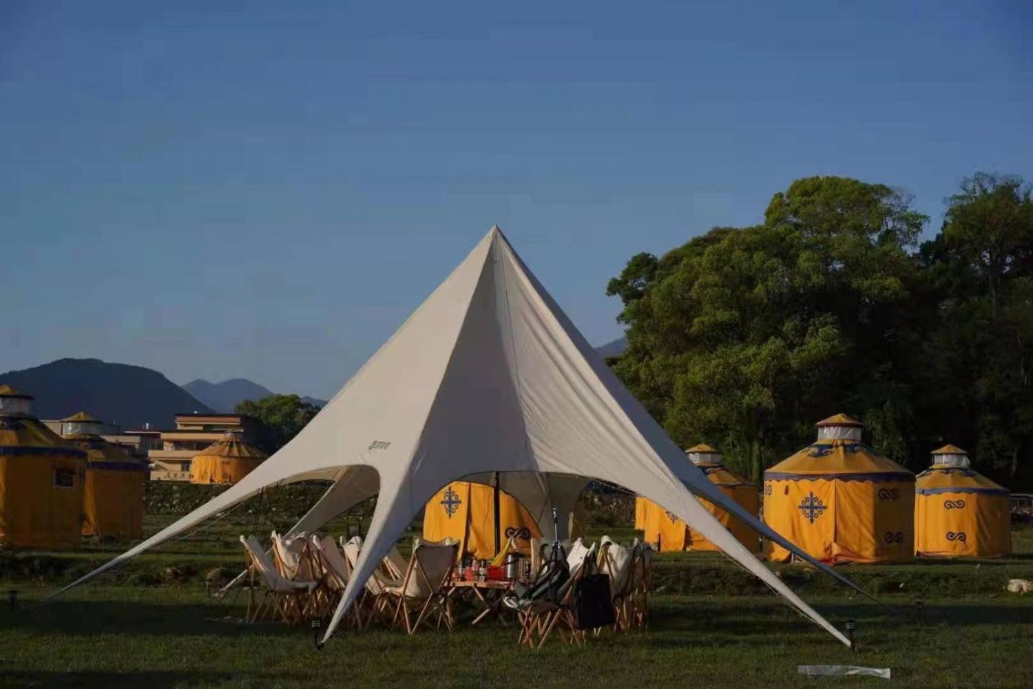 0104j120009jjknbxCAAA_R_1600_10000