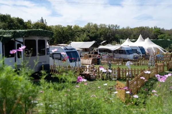 0202r12000a3wvv7c5D29_R_600_400_R5