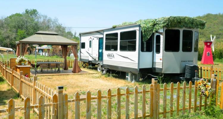 1mc4s12000bifar0l210B_W_1280_853_R5